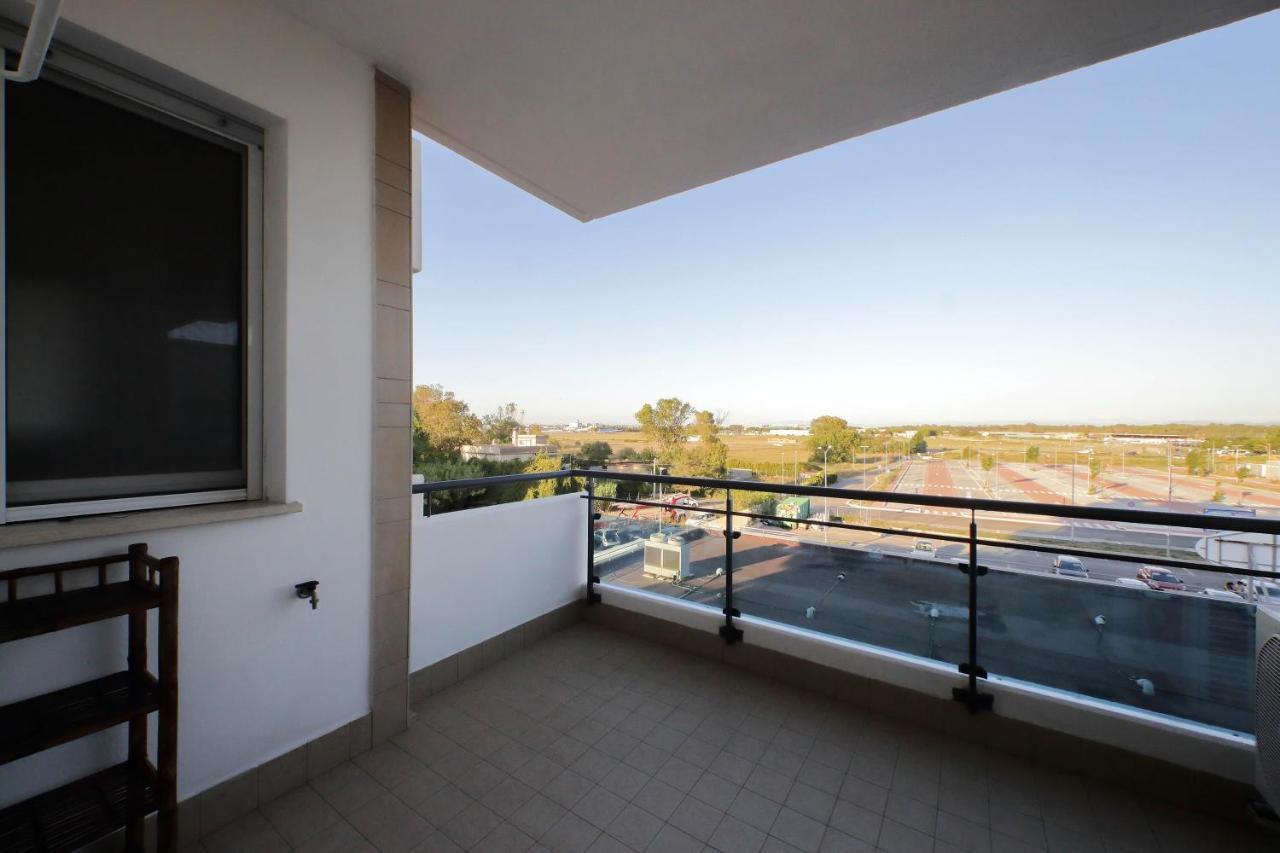 Bilocale Con Vista Sull'Aeroporto - Comodo Per Il Viaggio Фьюмичино Экстерьер фото